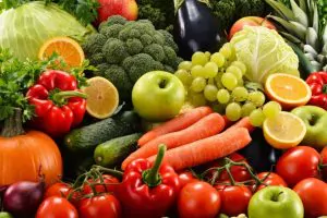 Britanicii amână a șasea oară instituirea unor controale asupra legumelor și fructelor sosite din Uniunea Europeană, de teama unor complicații pe piața internă