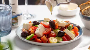 salate, salate sanatoase, nutritionist, salata de rosii cu branza