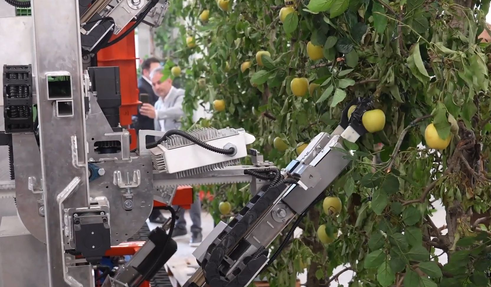 roboti, vehicule autonome, agricultura, turcia