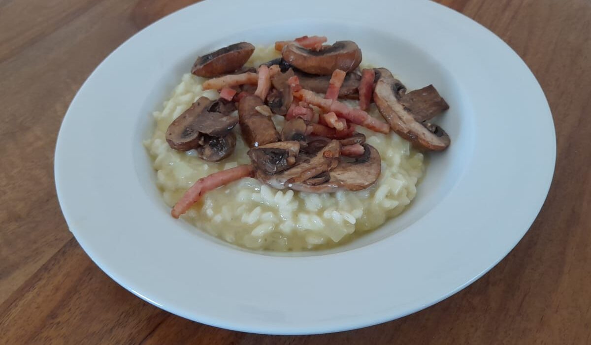 risotto, risotto cu ciuperci, ciuperci, bacon, retete, retetele Juanitei