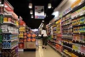 Ungaria renunță la plafonarea prețurilor la produsele alimentare