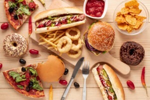Cum să eviți alimentele de tip junk food