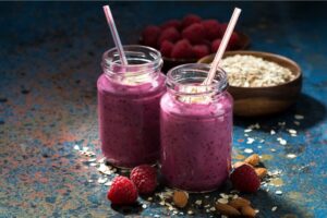 Smoothie cu ovăz și fructe de pădure / Sursa foto: Flickr