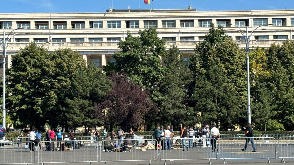 piata victoriei, bucuresti, restaurante, burgeri 