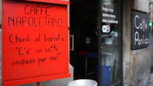 caffe sospeso Napoli cafea platita unui necunoscut, solidaritate