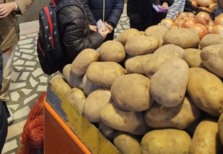 „Școala Altfel” la piață / Sursa foto: G4Food