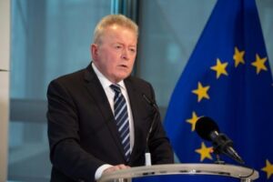 Comisarul european pentru agricultură, Janusz Wojciechowski, face o vizită în România