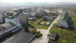 Conducerea Fabricii de zahăr din Luduș, acuzată de unii producători de sfeclă