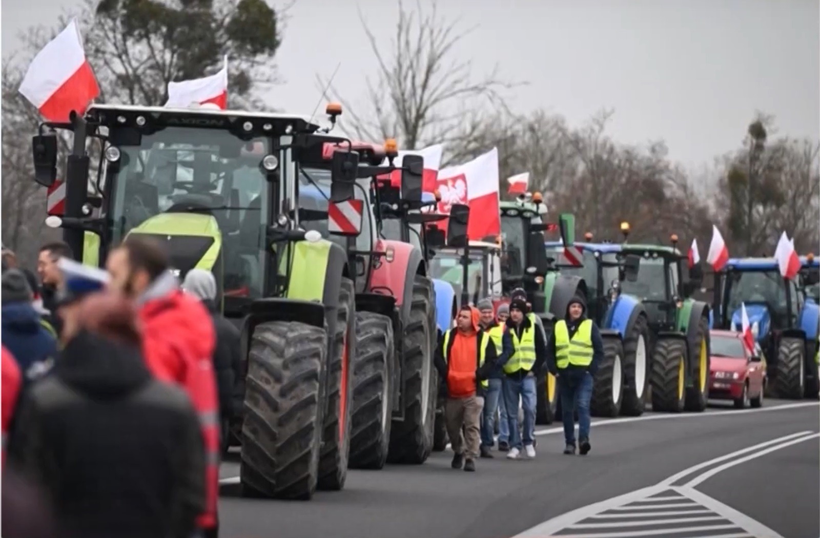 Fermierii polonezi protestează față de politica UE privind agricultura