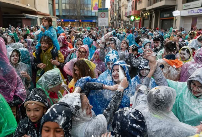 carnat cu ou, bataie cu bezele, joia grasa, carnaval