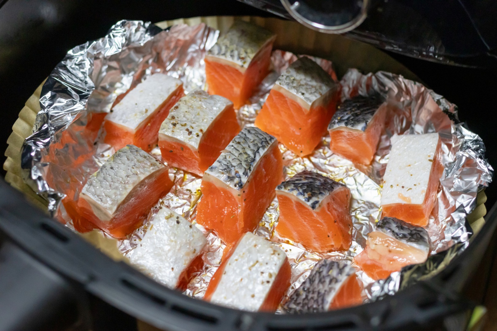 Folie de aluminiu în air fryer