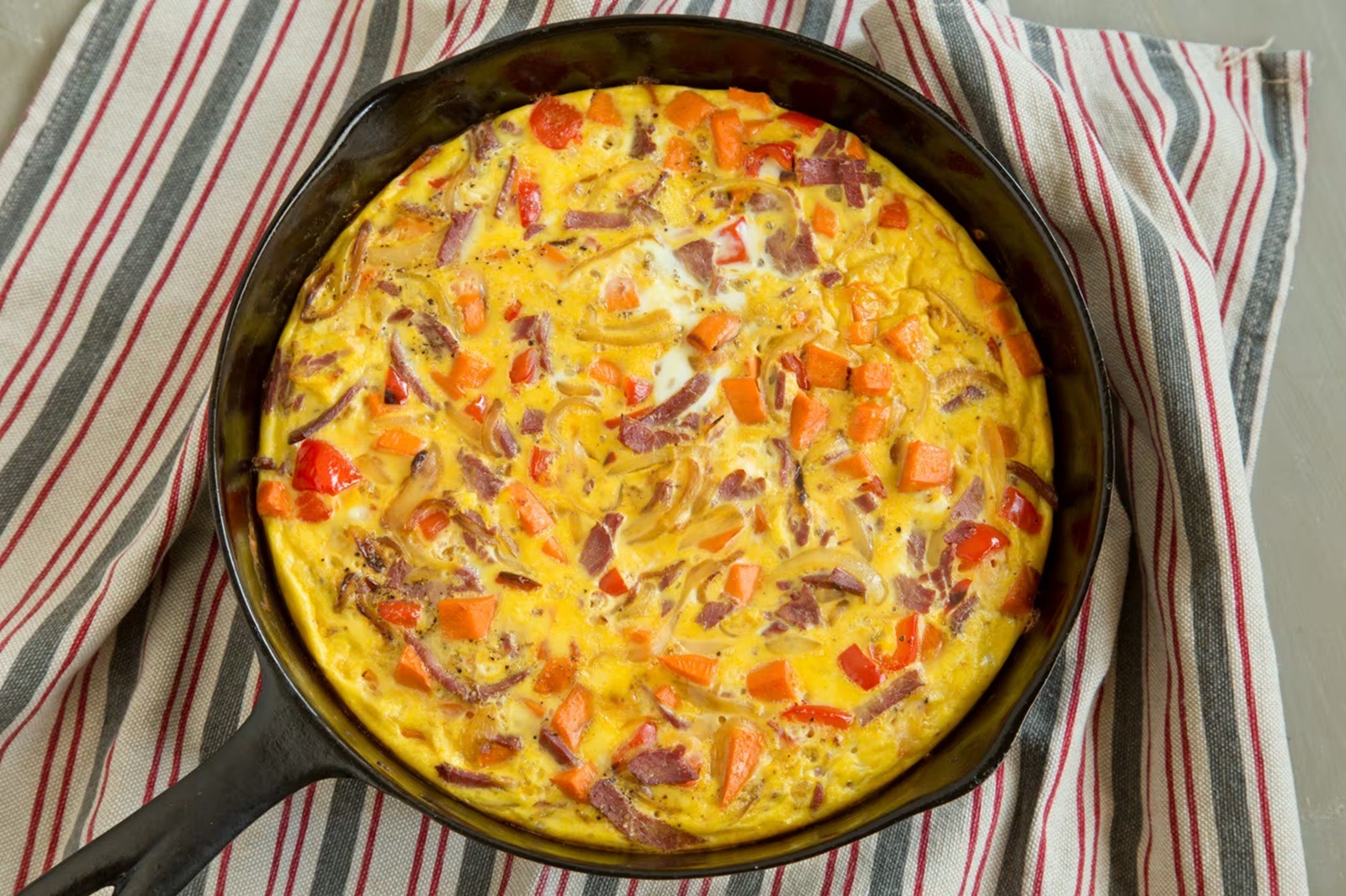 Frittata cu carnea de vită rămasă de la cină