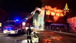 incendiu fabrica carne Inalca Italia