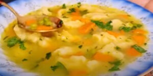 supa de mazare cu galusti