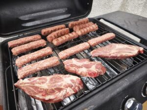 gratar, mici, carne porc, 1 mai, secrete gratar