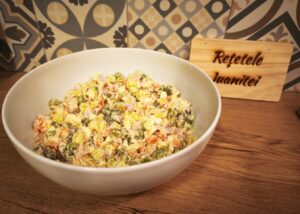 Salata a la russe cu legume de primavara are un gust fresh