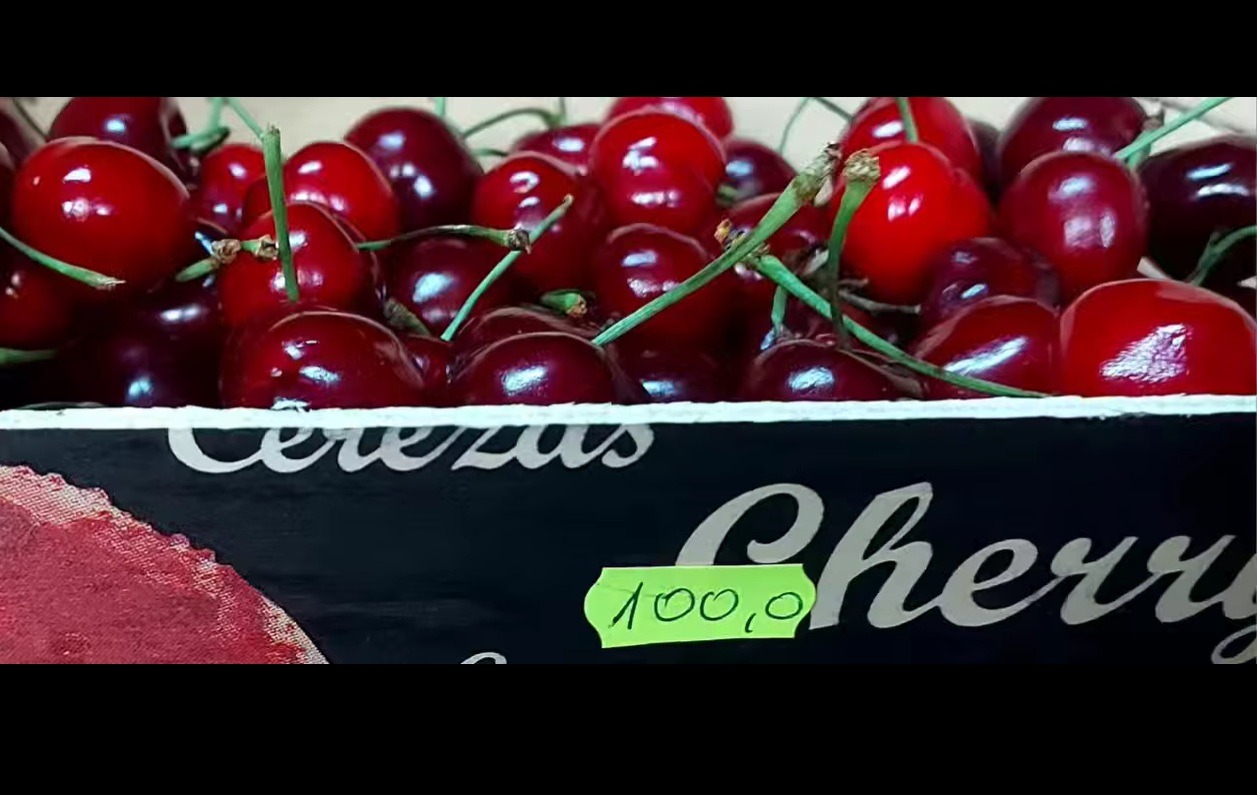 Prețul cireșelor a luat-o razna