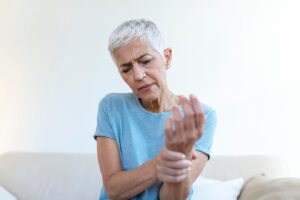 alimentele recomandate si cele de evitat in caz de dureri articulare