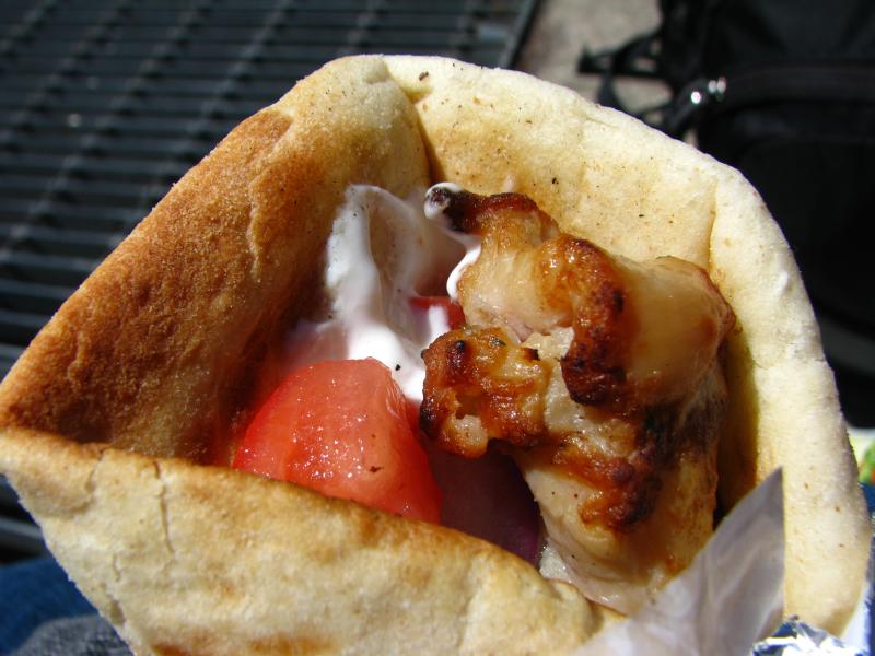Lipie cu souvlaki