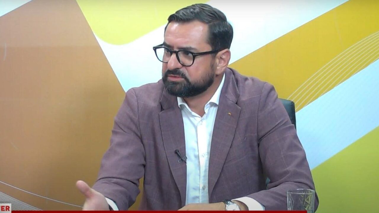 Adrian Ionut Chesnoiu AFIR