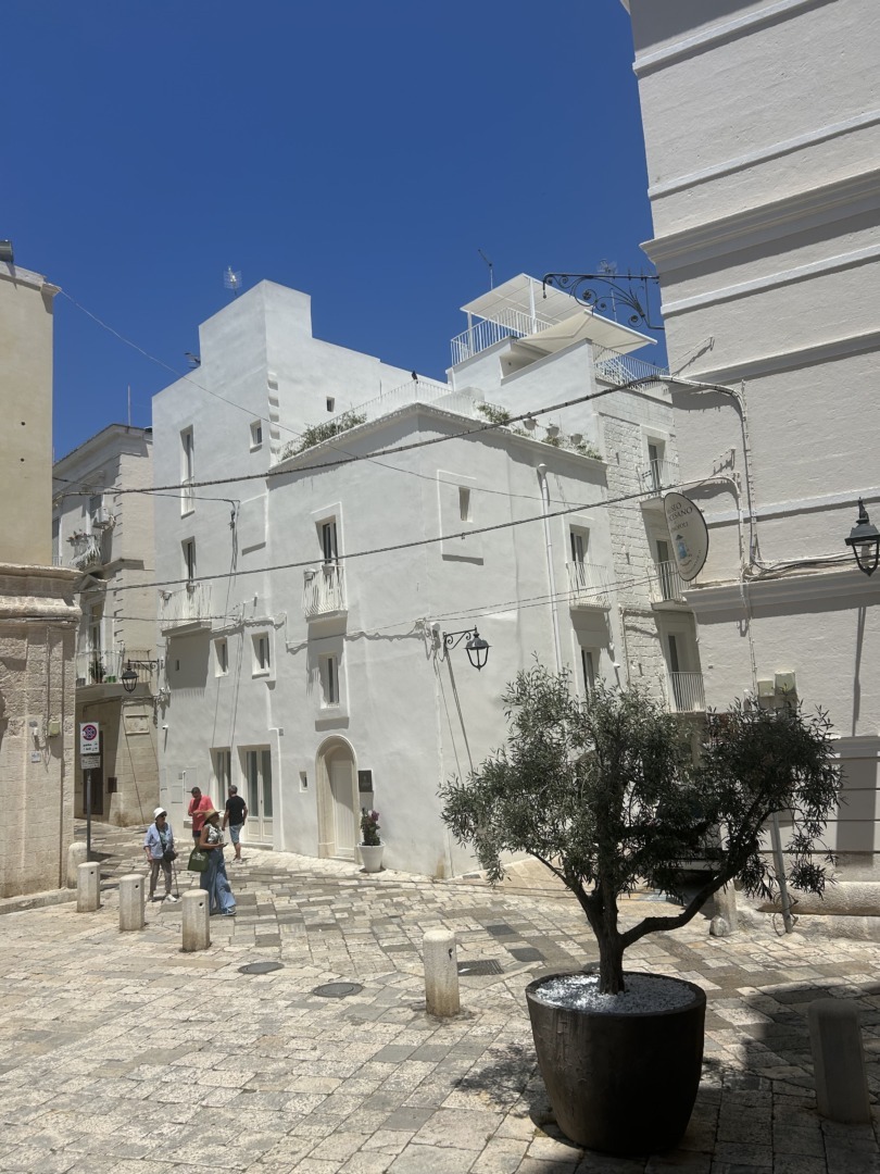 Monopoli, Italia