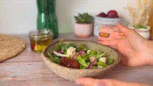 salata ton feta