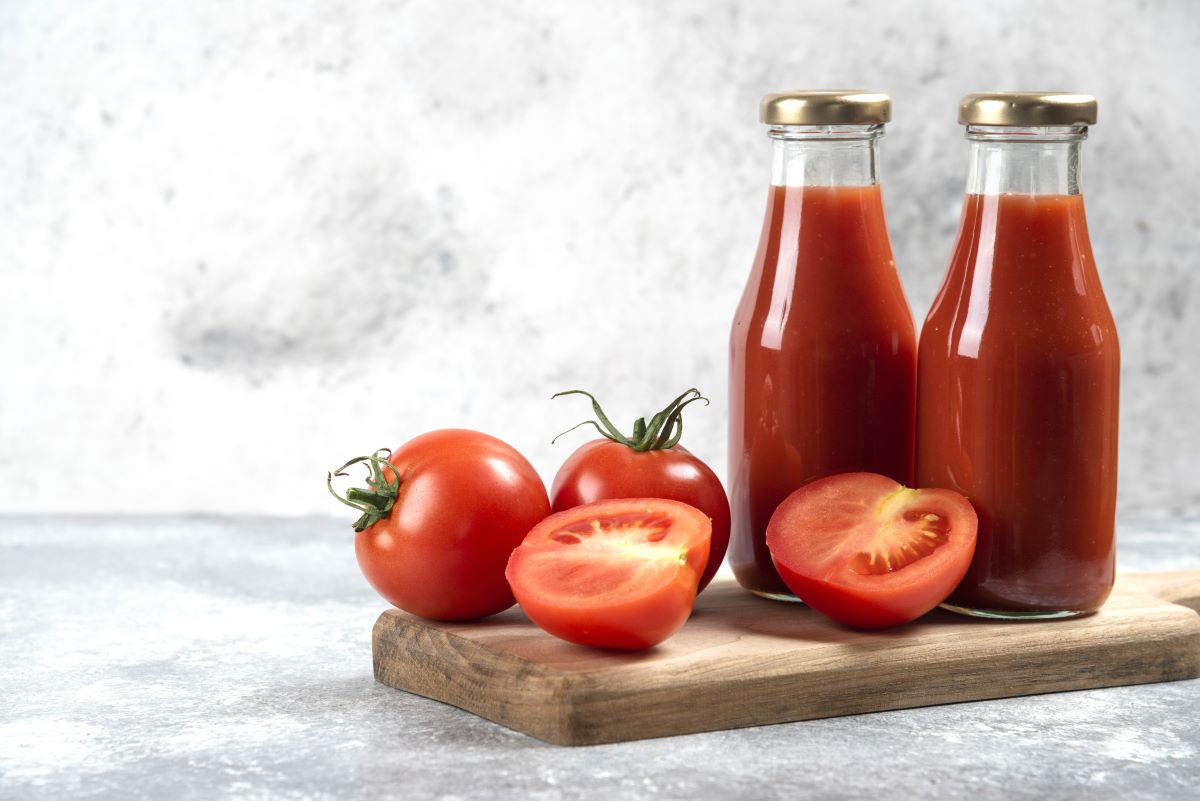 reziduuri-de-produse-fitosanitare-in-10-din-cele-24-de-conserve-de-rosii-de-pe-piata-testate-de-o-asociatie-a-consumatorilor-in-italia
