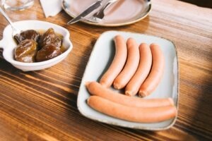 Un expert în longevitate detaliază cele patru alimente pe care nu ar trebui să le avem în casă