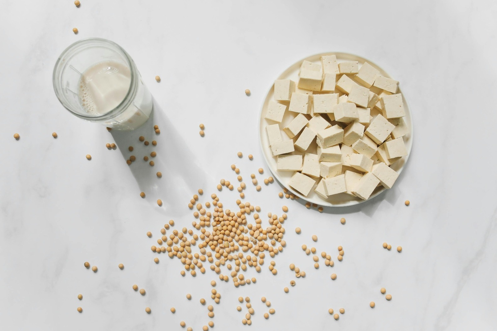 Proteinele din soia reduc colesterolul