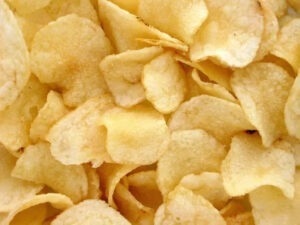 Cine a creat chipsurile din cartofi