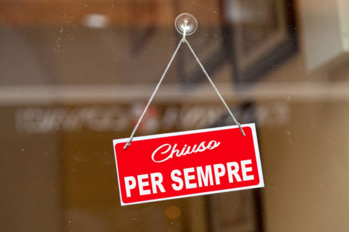 criza sectorului horeca din italia, propunere bacsis obligatoriu