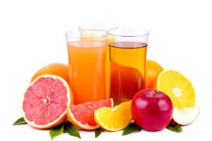 Sucul de fructe nu trebuie consumat în exces