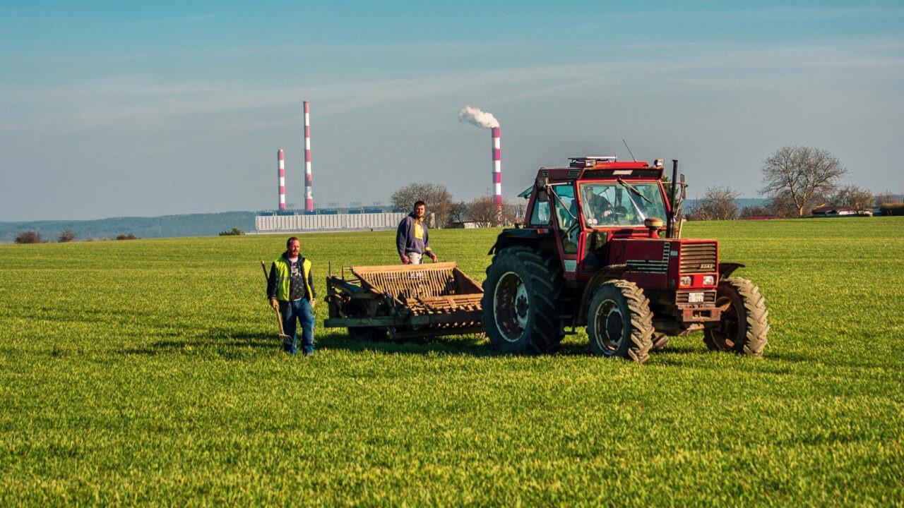 fermierii britanici sunt pesimisti si jumatate dintre ei se gandesc sa renunte la agricultura