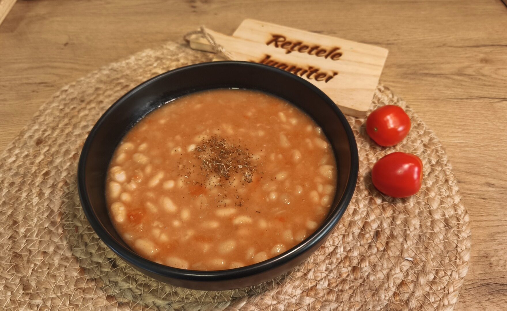 supa de fasole cu rosii retetele Juanitei