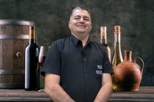 de la sarmale la tapas proprietar magazin romanesc alicante