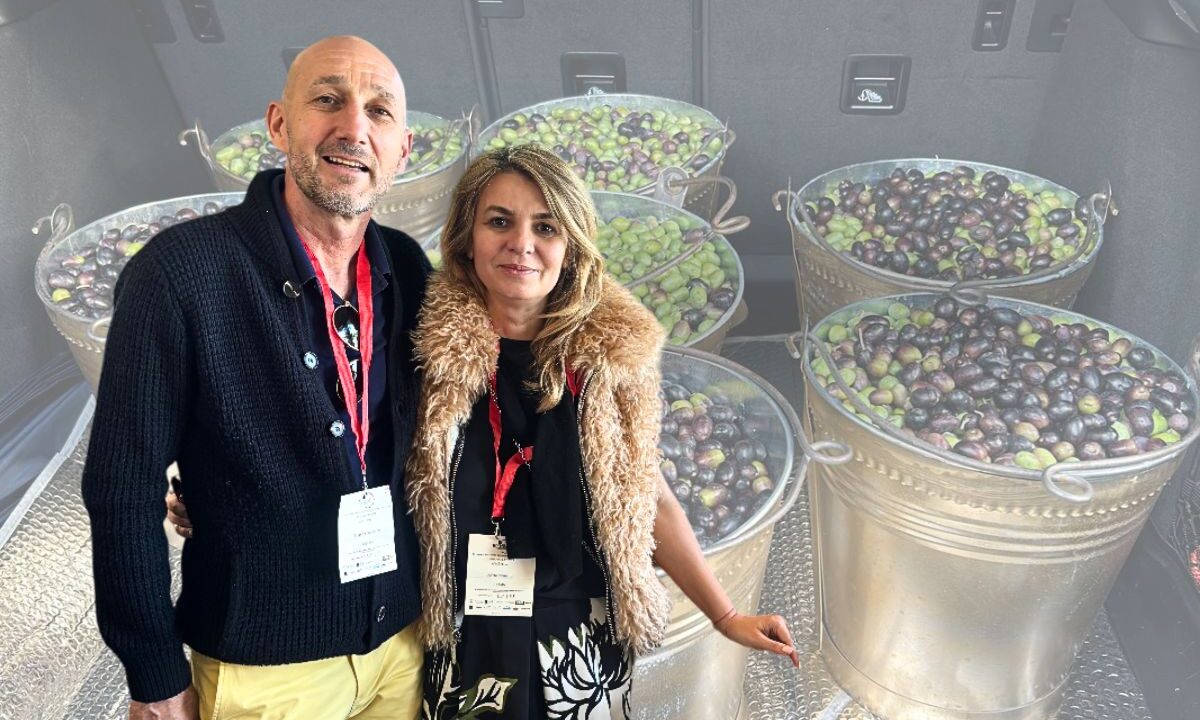 Alina și Eugen sunt probabil primii români care produc ulei de măsline în Italia