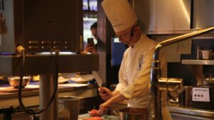 le-cordon-bleu-live-cooking-class-kaiamo