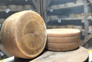 gran-sarbova-branza-cu-cel-mai-mare-punctaj-romania-lyon