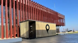 magazin-100-romanesc-robotizat