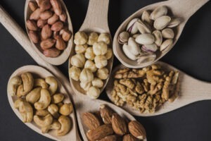 Nuci și semințe pentru masa de sărbători