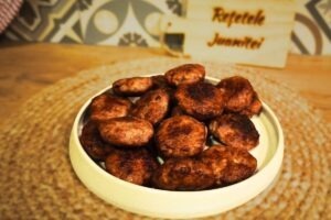 video-retetele-juanitei-trei-feluri-de-sos-pentru-chiftelute-la-cuptor